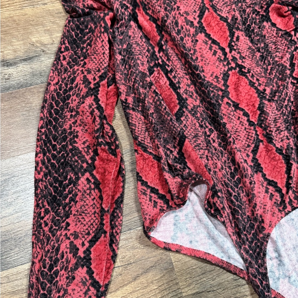 Express Red and Black Snake Print Top - Picture 5 of 5